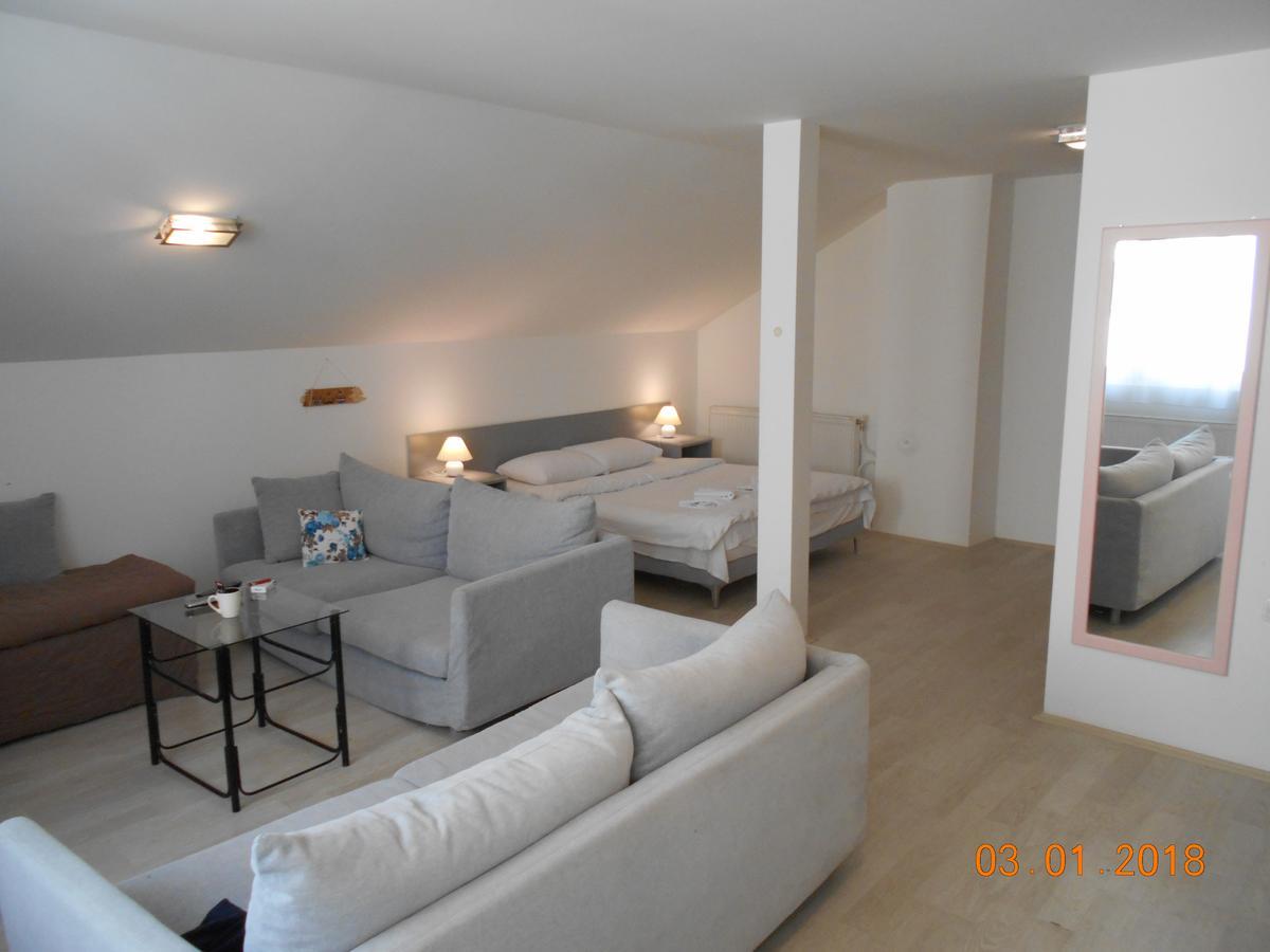 Ferienwohnung Atocha Skopje Exterior foto